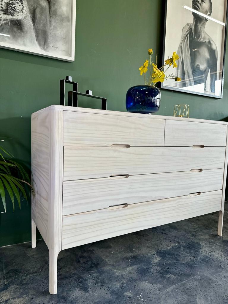 Max chest of drawers - Timber Furniture Designs